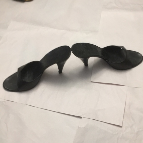 Celine - Picture 2 of 4